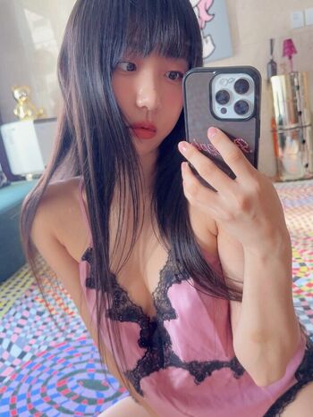 Eunji pyoapple leaked private photo uncensored HD quality