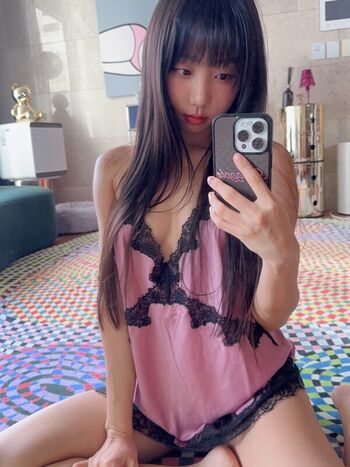 Eunji pyoapple leaked private photo uncensored HD quality