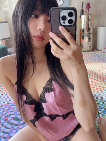 Eunji pyoapple leaked private photo uncensored HD quality