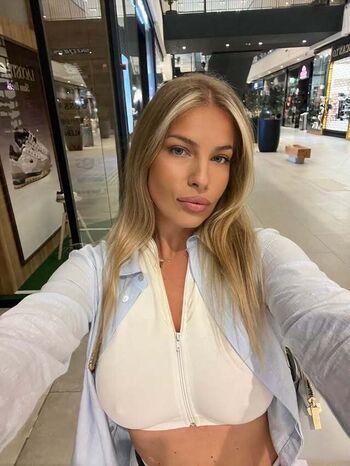 Evitaaa leaked private photo uncensored HD quality