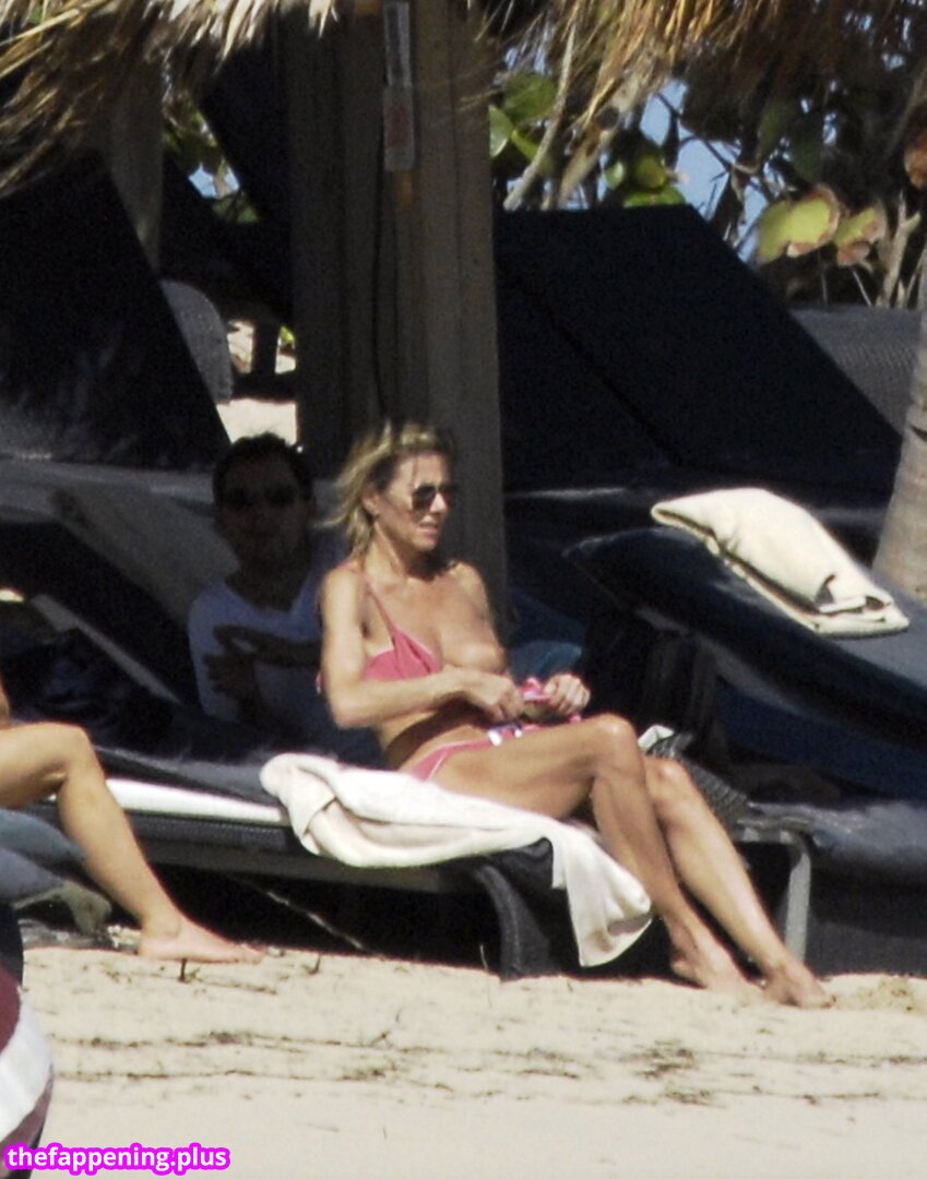 Femmes journalistes/ leaked private photo uncensored HD quality