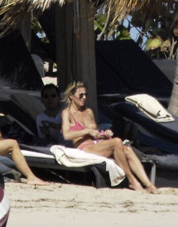 Femmes journalistes page leaked private photo uncensored HD quality