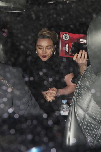 Florence pugh  page leaked private photo uncensored HD quality
