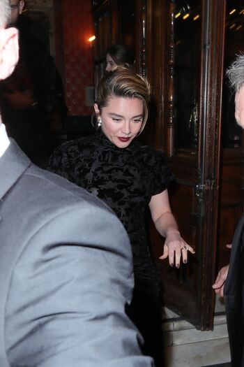 Florence pugh  page leaked private photo uncensored HD quality