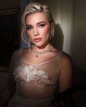 Florence pugh  page leaked private photo uncensored HD quality