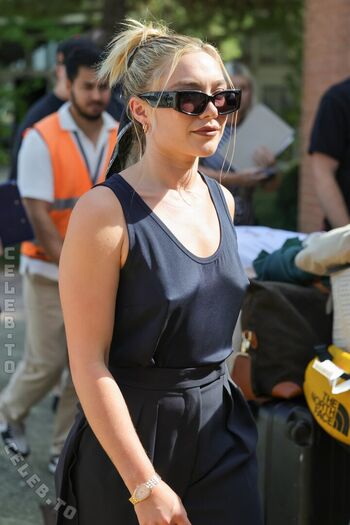 Florence pugh leaked private photo uncensored HD quality