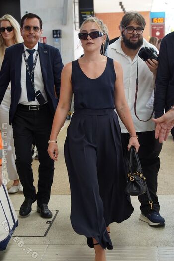 Florence pugh leaked private photo uncensored HD quality