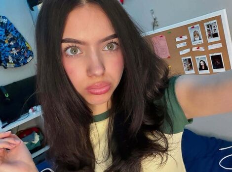 Friutsnacks leaked private photo uncensored HD quality