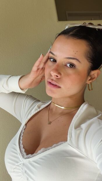 Gabriella saraivah page leaked private photo uncensored HD quality