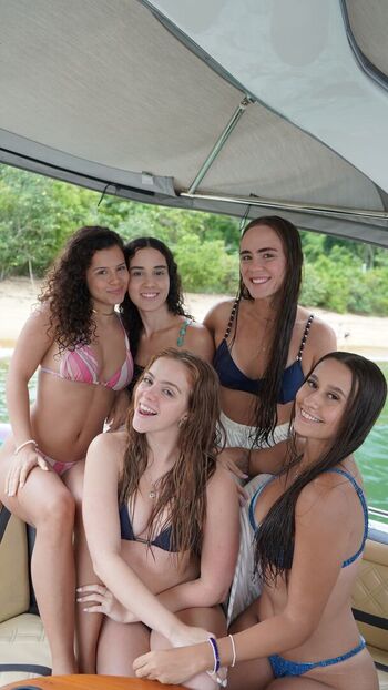 Gabriella saraivah page leaked private photo uncensored HD quality