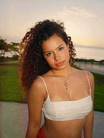 Gabriella saraivah leaked private photo uncensored HD quality