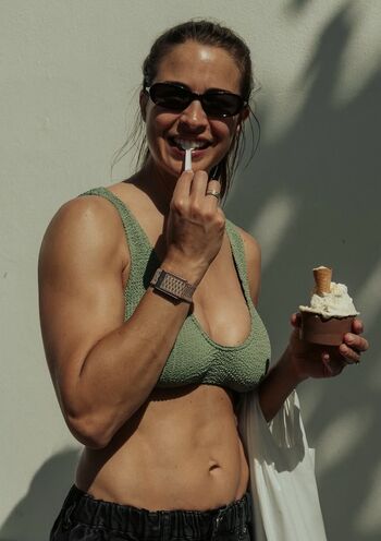 Gemma atkinson page leaked private photo uncensored HD quality
