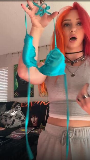 Gigi dolan  page leaked private photo uncensored HD quality