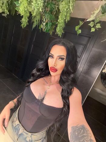 Gizem bilgen page leaked private photo uncensored HD quality