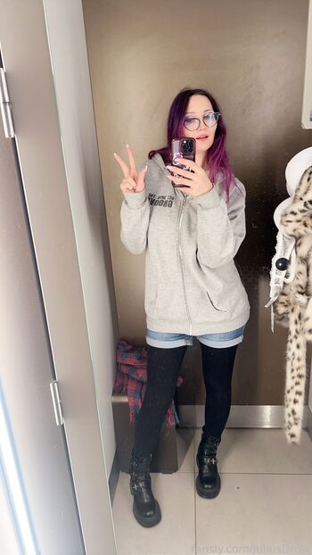 Gliese  page leaked private photo uncensored HD quality