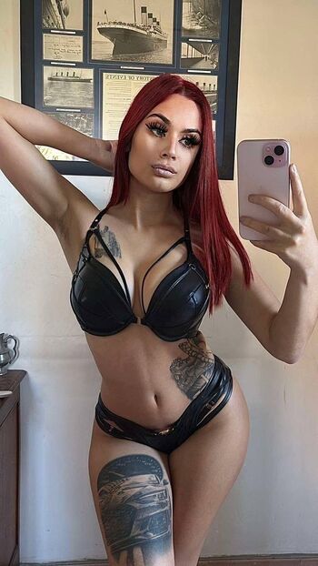 Godzaline leaked private photo uncensored HD quality