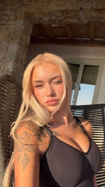 Gwendolynceline  page leaked private photo uncensored HD quality