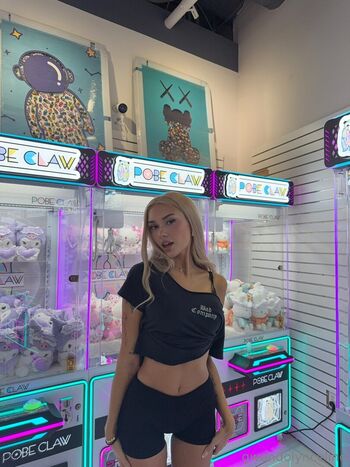 Gwendolynceline  page leaked private photo uncensored HD quality
