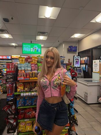 Gwendolynceline  page leaked private photo uncensored HD quality