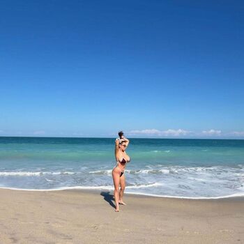 Gwenny  page leaked private photo uncensored HD quality