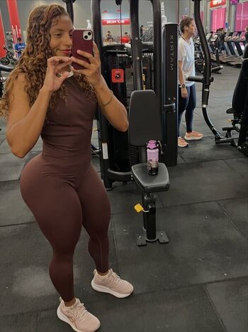 Gym booty bubble butts  page leaked private photo uncensored HD quality