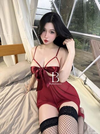Ha my duyen page leaked private photo uncensored HD quality