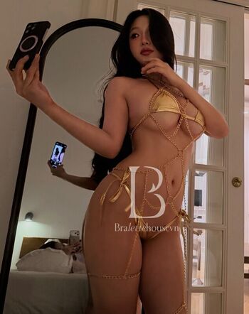 Ha my duyen page leaked private photo uncensored HD quality