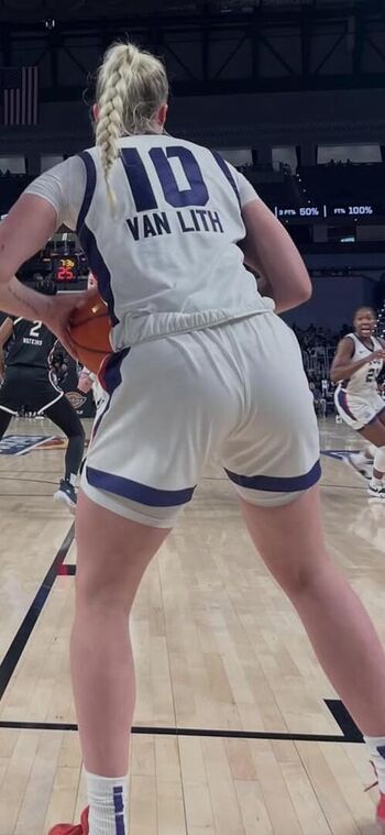 Hailey van lith page leaked private photo uncensored HD quality