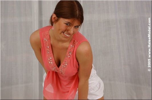 Halee model page leaked private photo uncensored HD quality