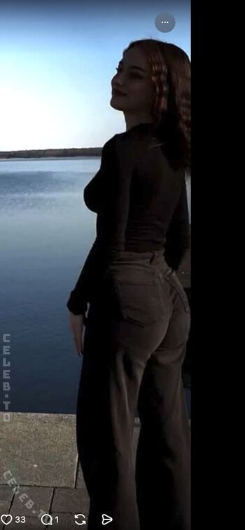 Hannahluisienne leaked private photo uncensored HD quality
