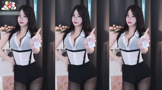 Haruzzxng leaked private photo uncensored HD quality