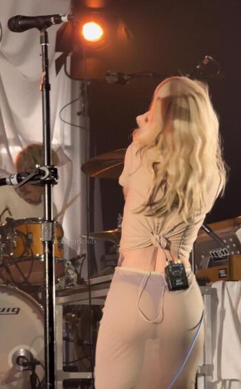 Hayley williams page leaked private photo uncensored HD quality