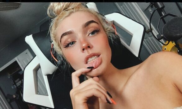 Haymartinn leaked private photo uncensored HD quality