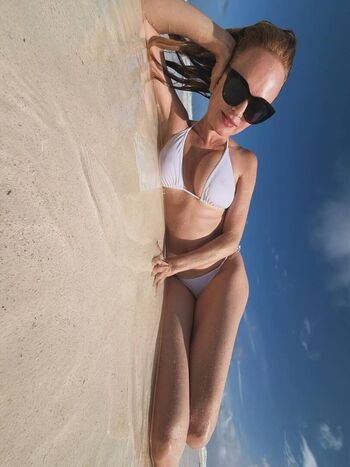 Heather graham page leaked private photo uncensored HD quality