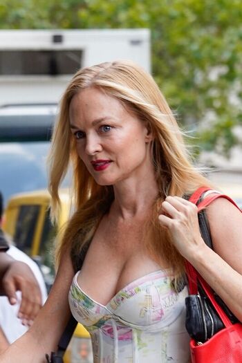 Heather graham page leaked private photo uncensored HD quality