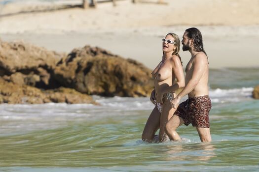 Heidi klum  page leaked private photo uncensored HD quality