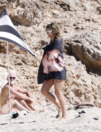 Heidi klum  page leaked private photo uncensored HD quality