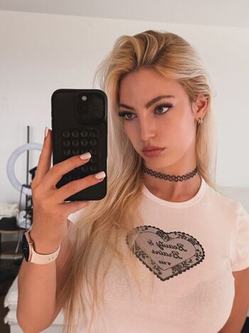 Helenakingsoul  page leaked private photo uncensored HD quality