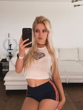Helenakingsoul  page leaked private photo uncensored HD quality