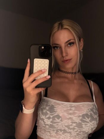 Helenakingsoul  page leaked private photo uncensored HD quality