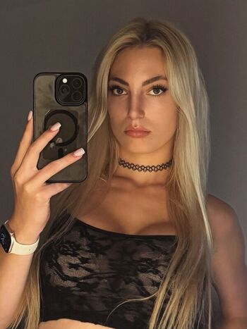 Helenakingsoul leaked private photo uncensored HD quality