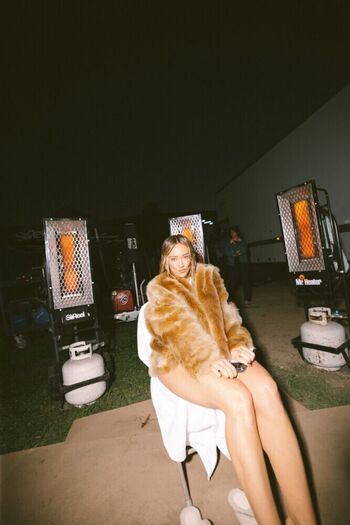 Hilary duff page leaked private photo uncensored HD quality