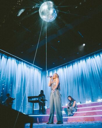 Hilary duff page leaked private photo uncensored HD quality