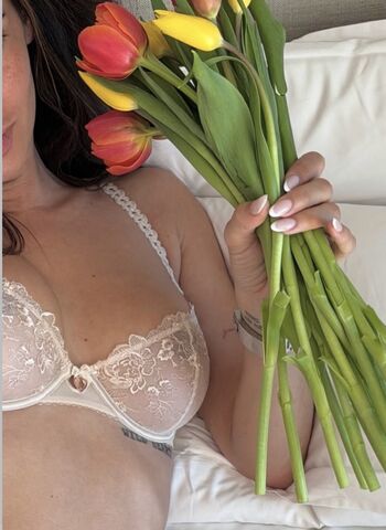 Hilona gos page leaked private photo uncensored HD quality