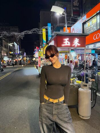 Hirai momo page leaked private photo uncensored HD quality