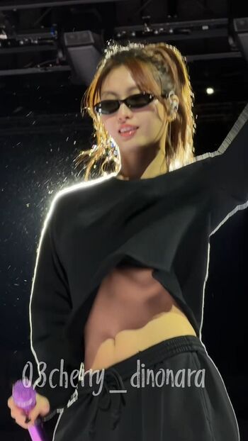 Hirai momo page leaked private photo uncensored HD quality