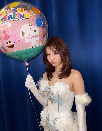 Hirai momo page leaked private photo uncensored HD quality