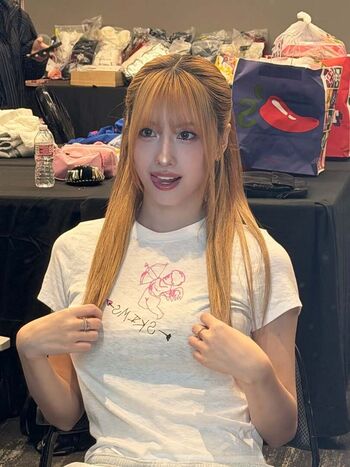 Hirai momo page leaked private photo uncensored HD quality