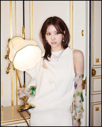 Hirai momo leaked private photo uncensored HD quality