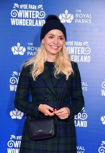 Holly willoughby page leaked private photo uncensored HD quality